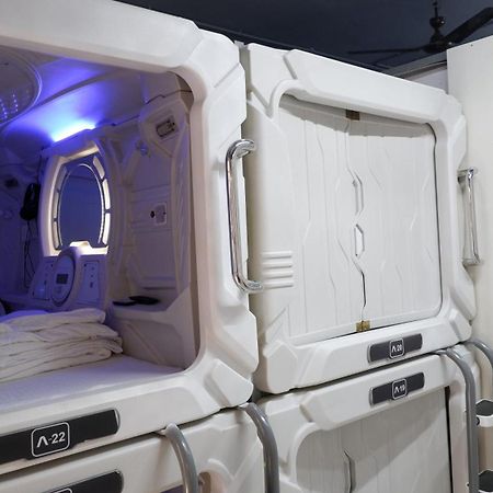 Astropods Ξενοδοχείο Βομβάη Εξωτερικό φωτογραφία