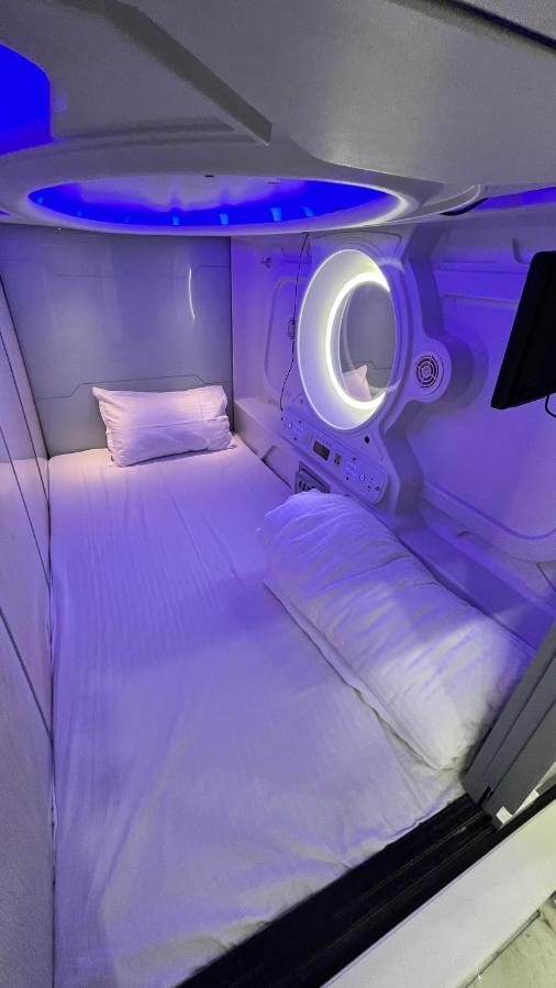 Astropods Ξενοδοχείο Βομβάη Εξωτερικό φωτογραφία